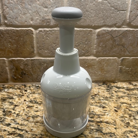 The Pampered Chef Kitchen Pampered Chef Chopper Poshmark